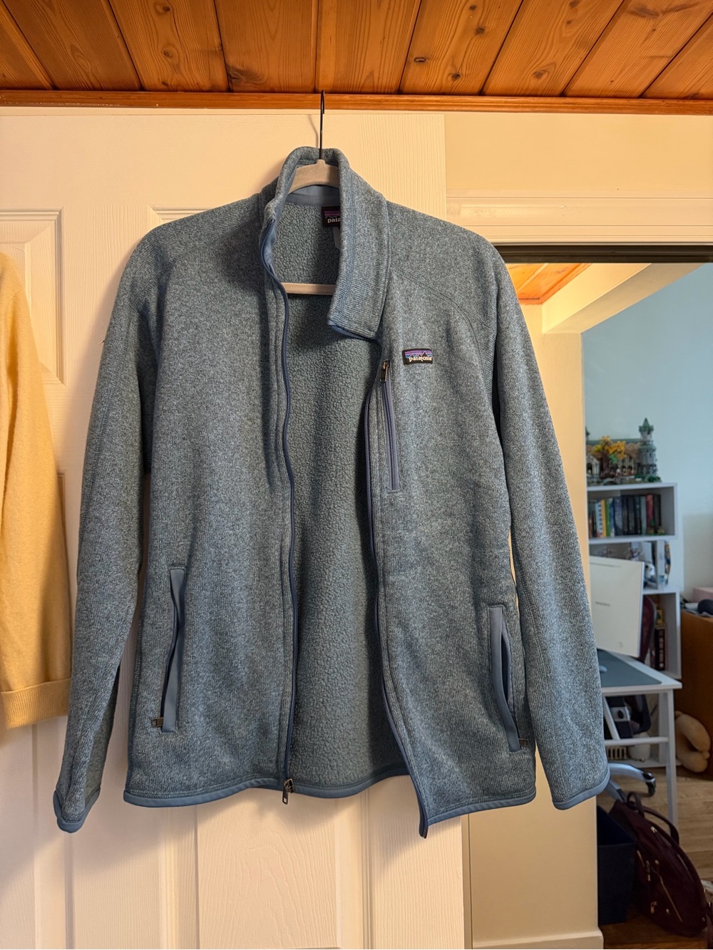 Patagonia Men's Heathered Slate Blue Full-Zip Fleece Jacket